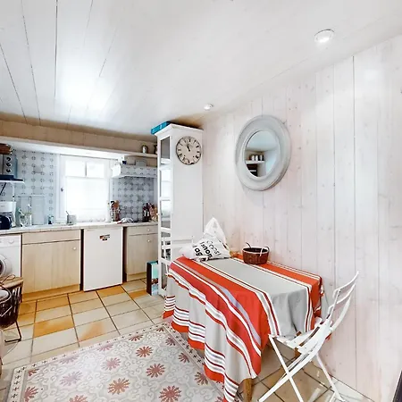 2 Bedroom Amazing In Дом отдыха