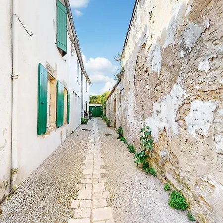 2 Bedroom Amazing In Дом отдыха