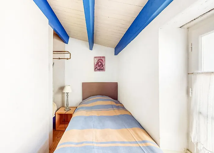 2 Bedroom Amazing In Ars-en-Ré