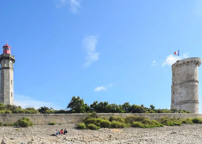 2 Bedroom Amazing In *